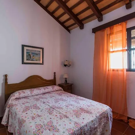 Ferienhaus Fuer 6 Personen In Fuente Del Gallo